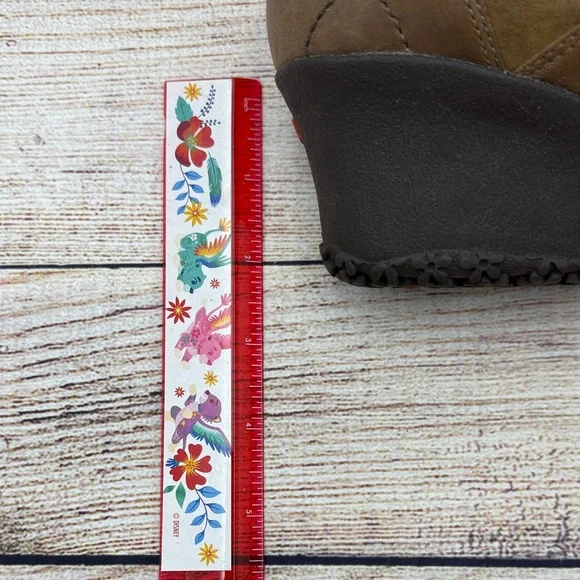 Merrell Women's Brown Wedge Shoes - Picture 13 of 13